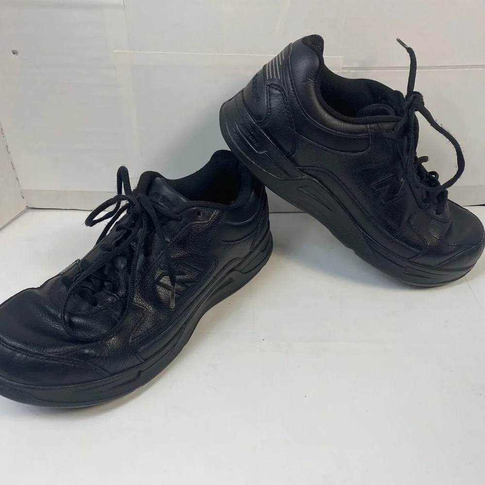 New Balance MW576BK 576 Walking Shoes Mens 10 4E Black Leather‎ ABZORB Wide